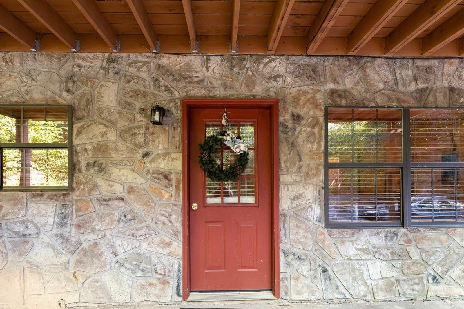 Karen'S Cabin Cabin Pigeon Forge Exterior photo
