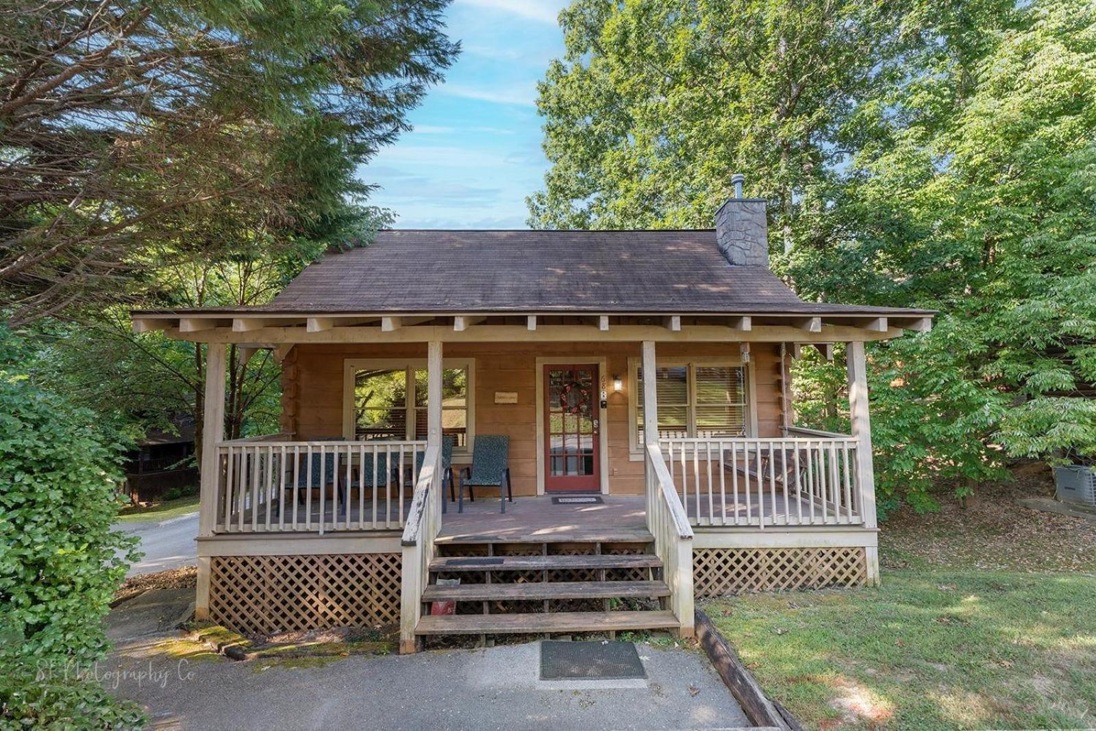Karen'S Cabin Cabin Pigeon Forge Exterior photo