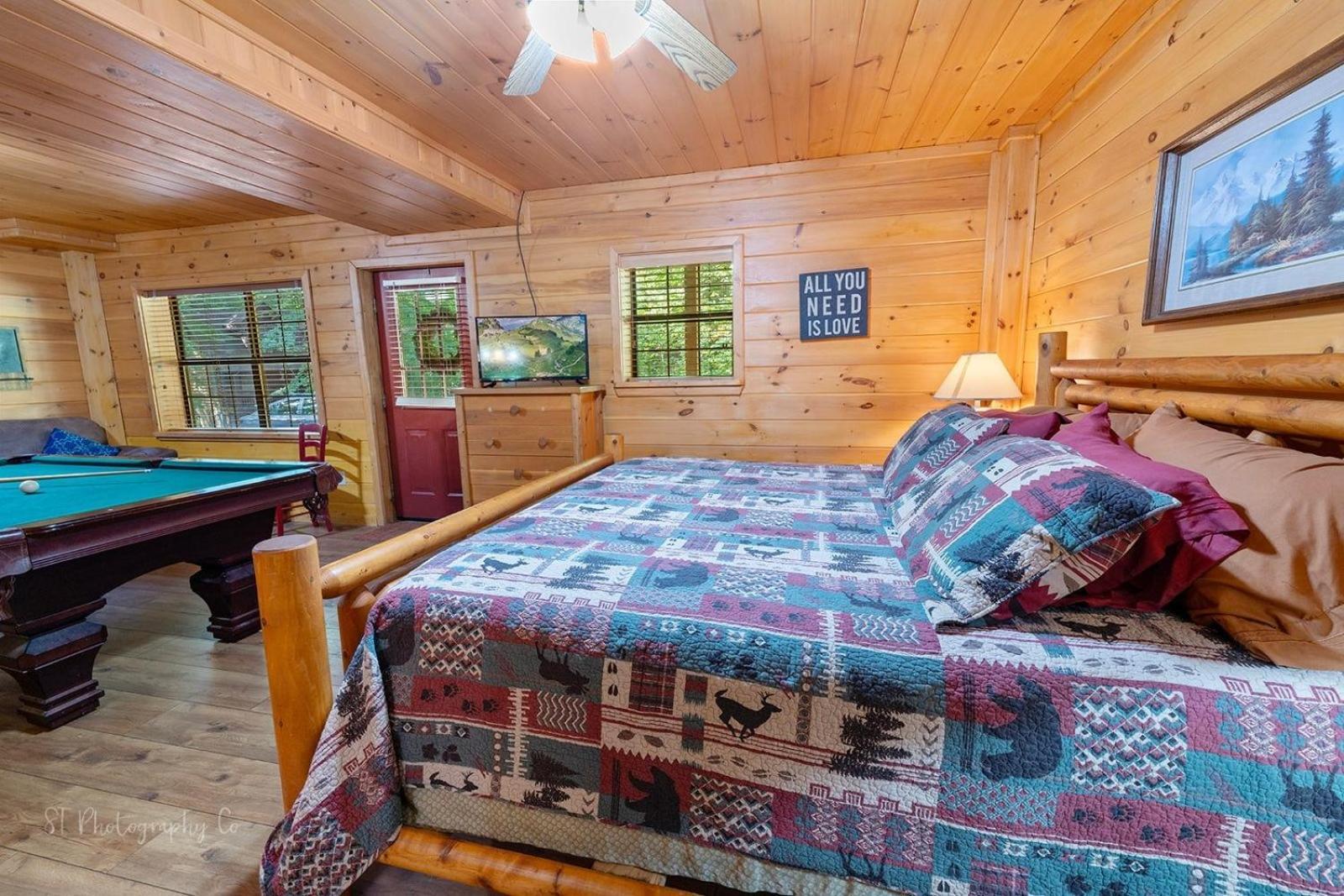 Karen'S Cabin Cabin Pigeon Forge Exterior photo