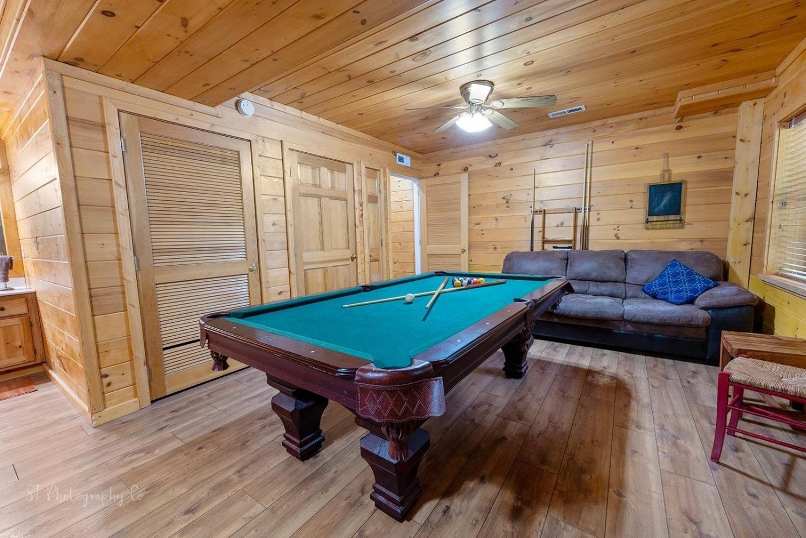 Karen'S Cabin Cabin Pigeon Forge Exterior photo
